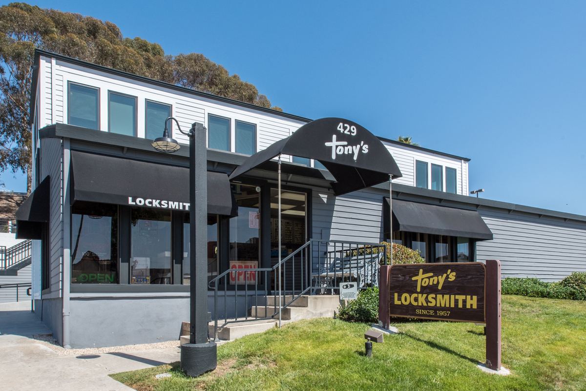 Tony's Locksmith storefront at 429 Avenida de la Estrella, San Clemente, with the wooden Since 1957 sign
